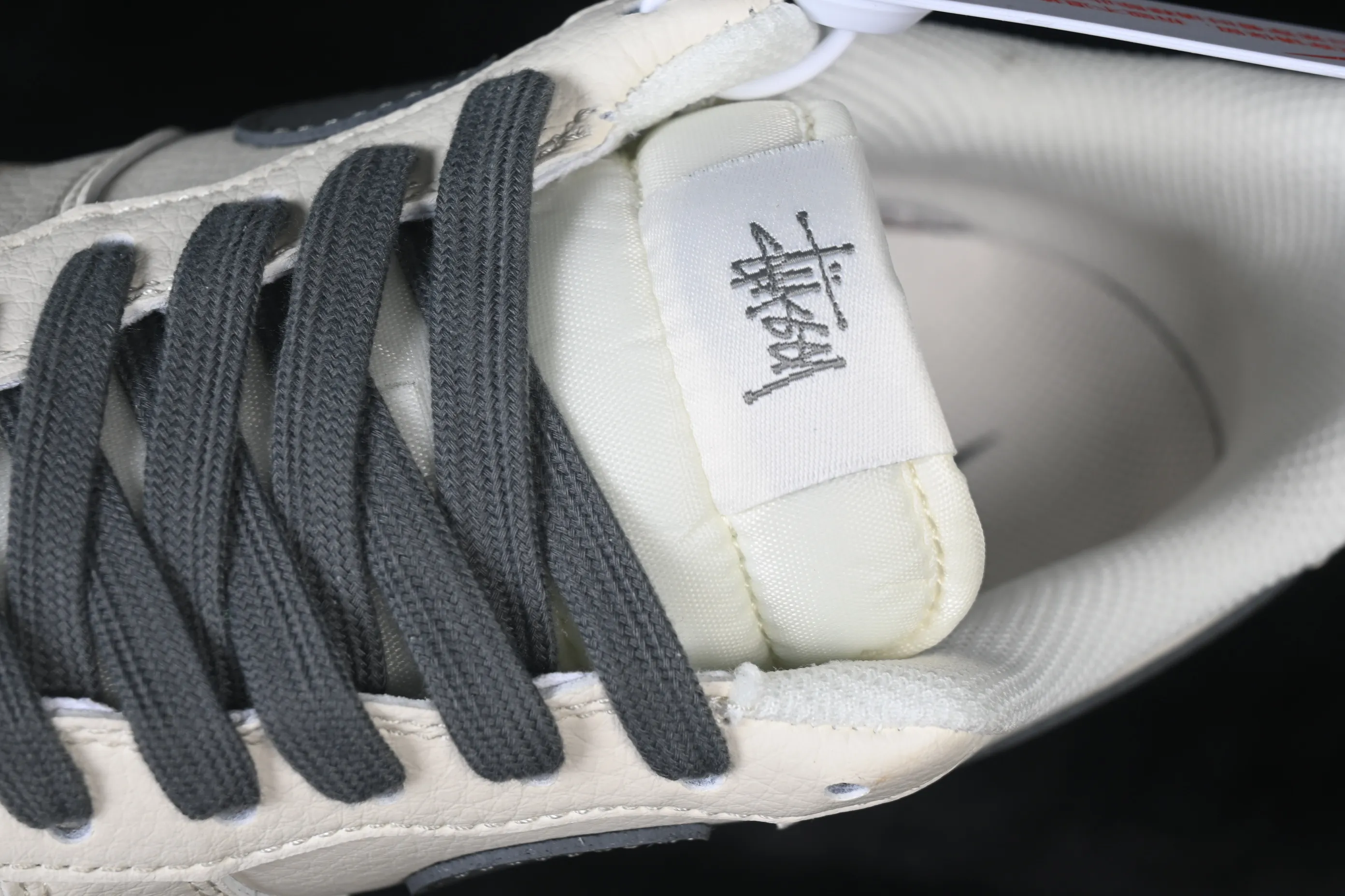 All categories Nk Air Force 1 Air Force series Nk Air Force 1 Low Air Force low-top Nike Air Force 1'07 Low Stusi co-branded rice dark gray gold label Air Force 1 low-top casual sneakers XX3168-223
